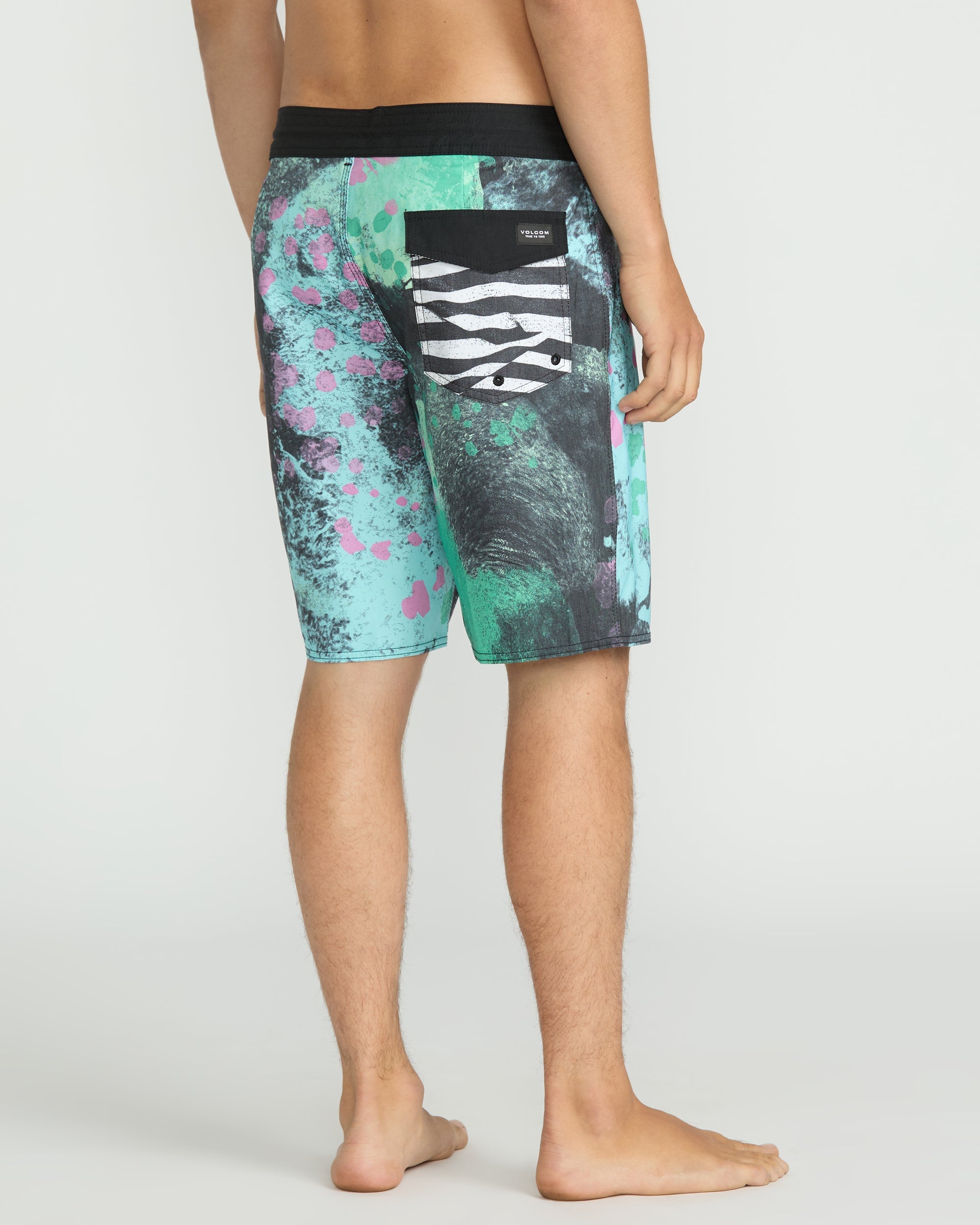 Men's Misdormeaner Stoney 19 Trunks - Image 2