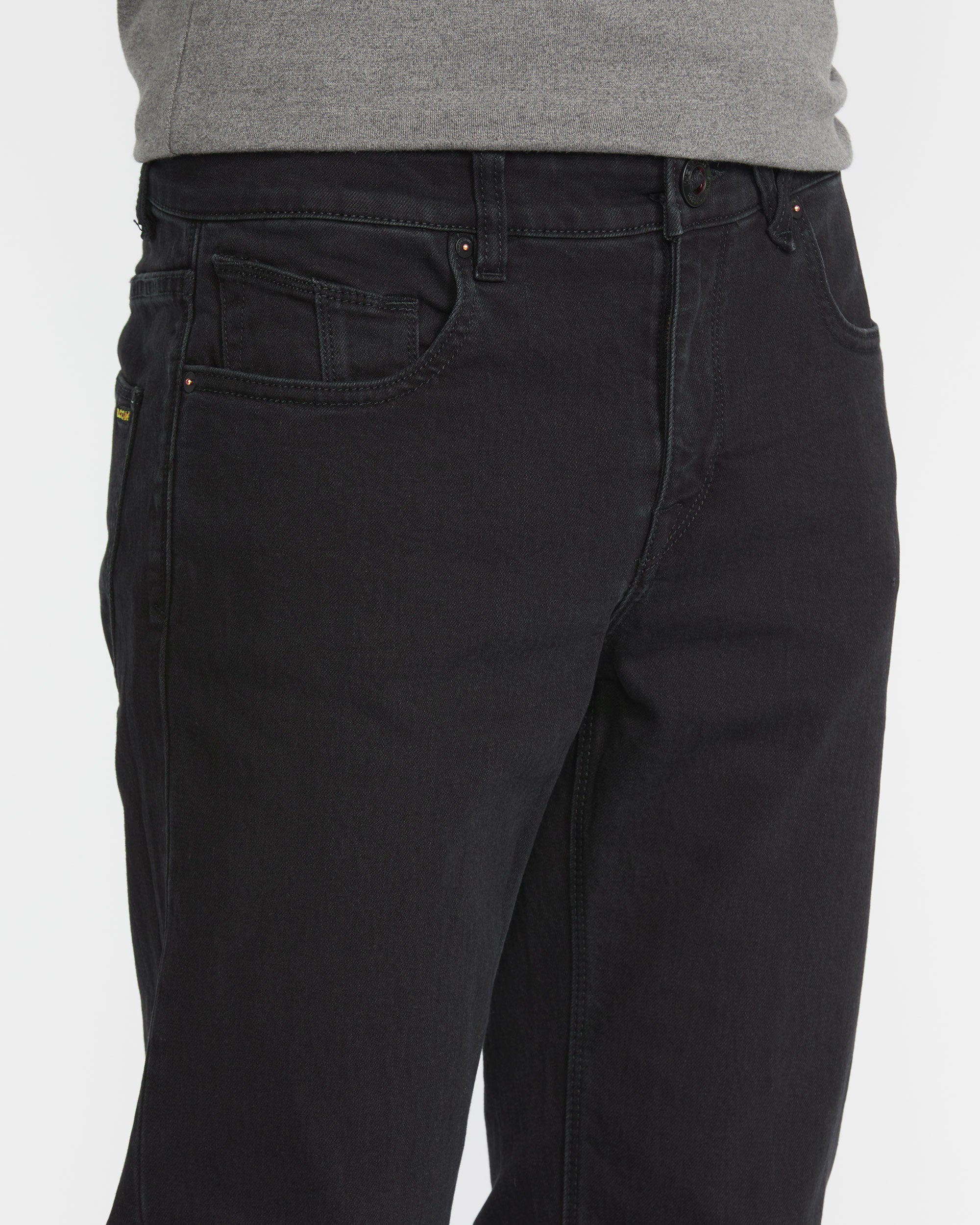 Men's Solver Modern Fit Jeans - Image 13
