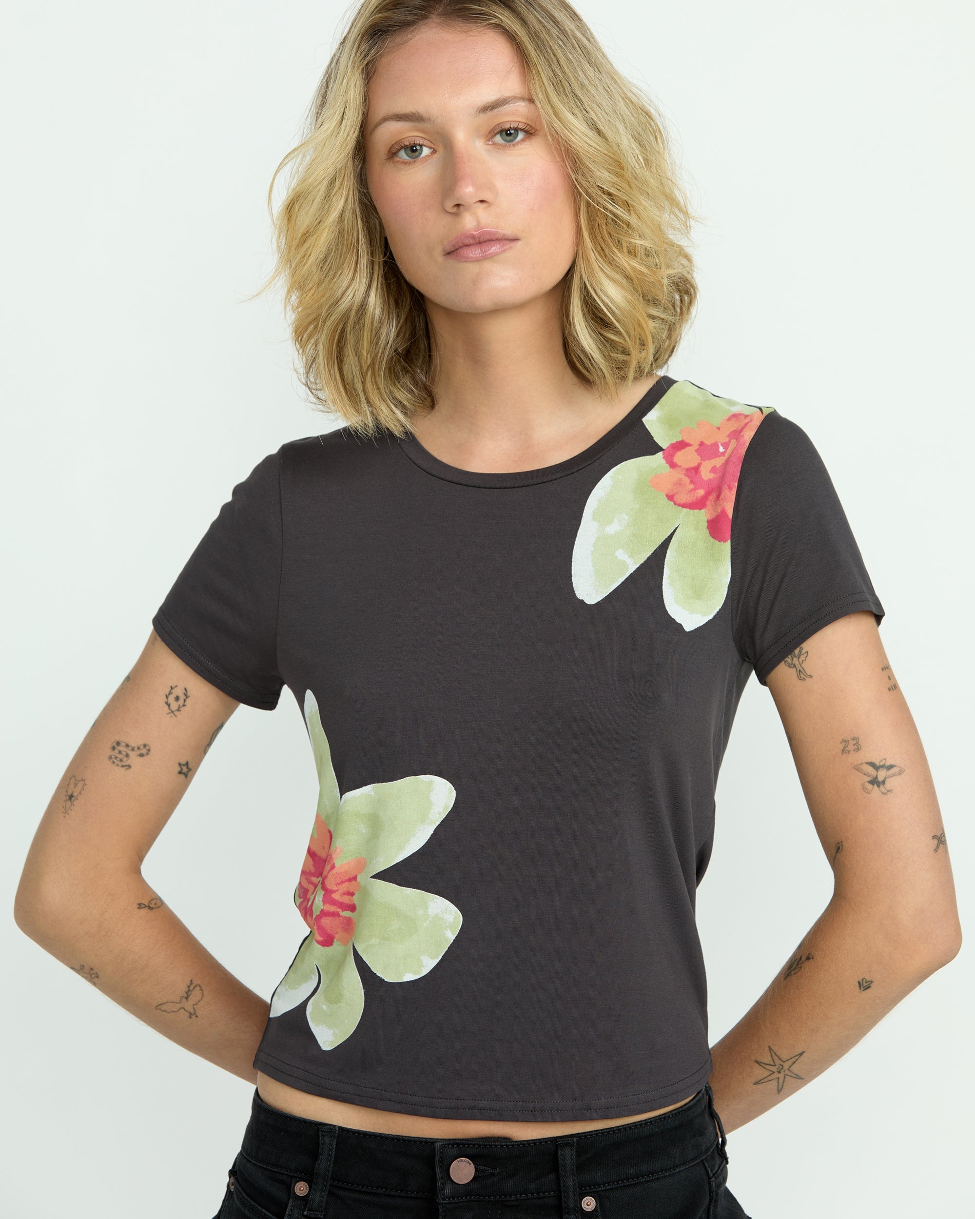 Women's Starstone Glow Short Sleeve Tee - Image 5